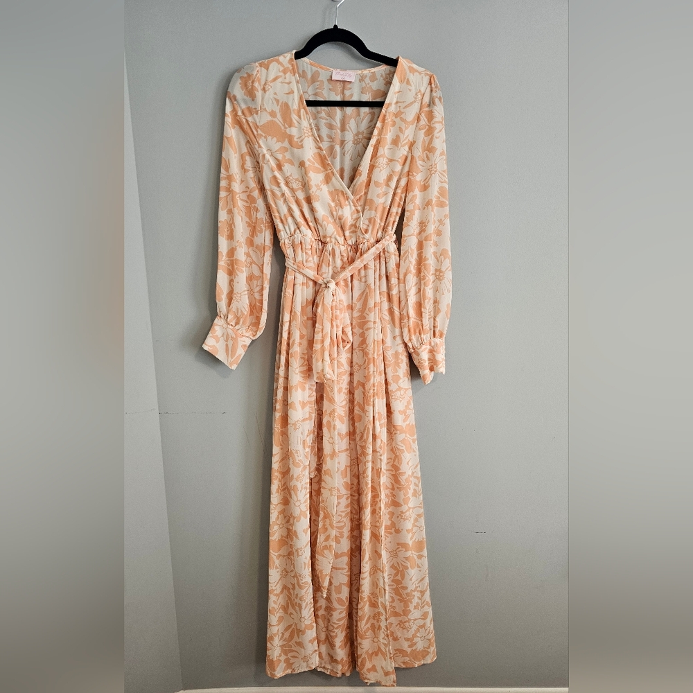Pink Lily Floral Wrap Dress | Peach & Cream | Medium